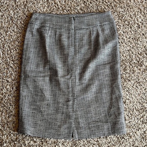 Ann Taylor Loft Black & White Pencil Skirt Size 8 - Picture 5 of 11